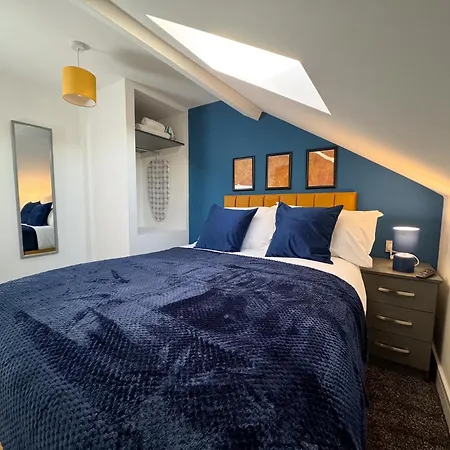 Newport 2br Modern Ensuite Loft Centre * Middlesbrough